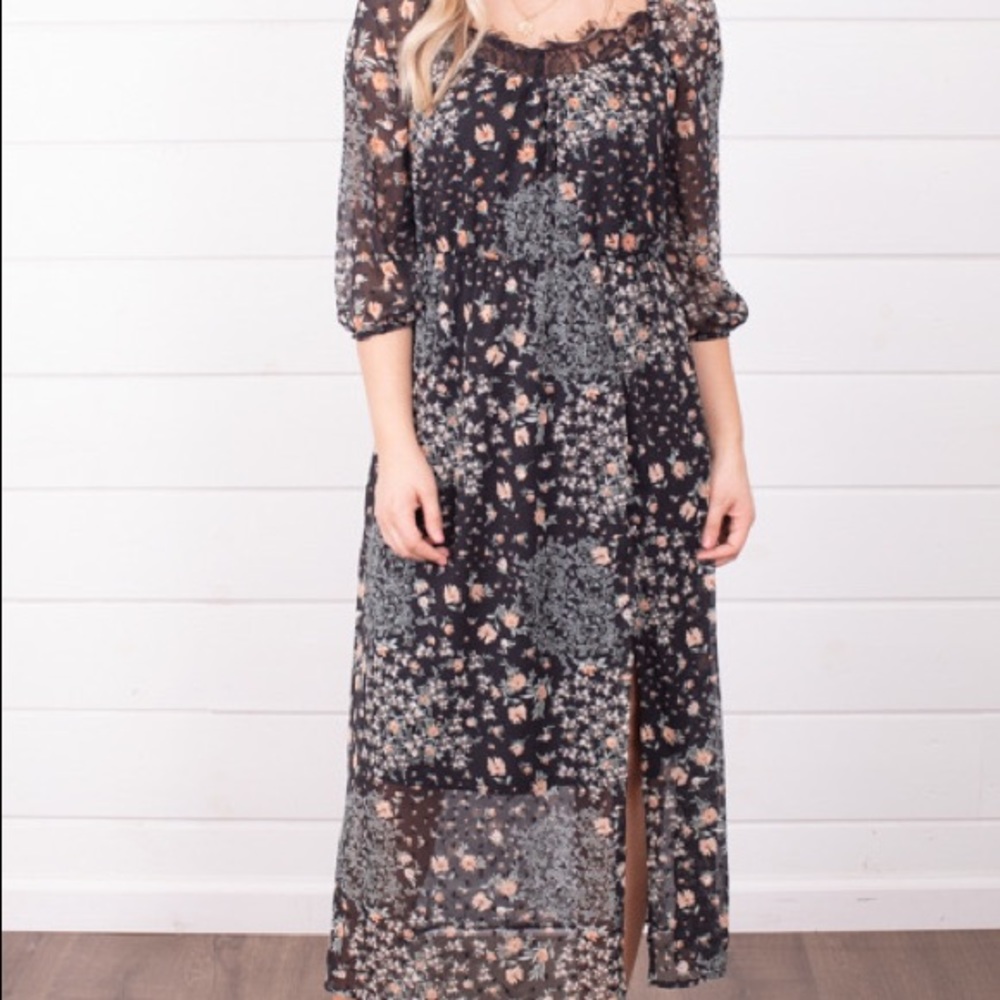 Lush Black Floral Eyelash Lace Midi Slit Floral Dress
